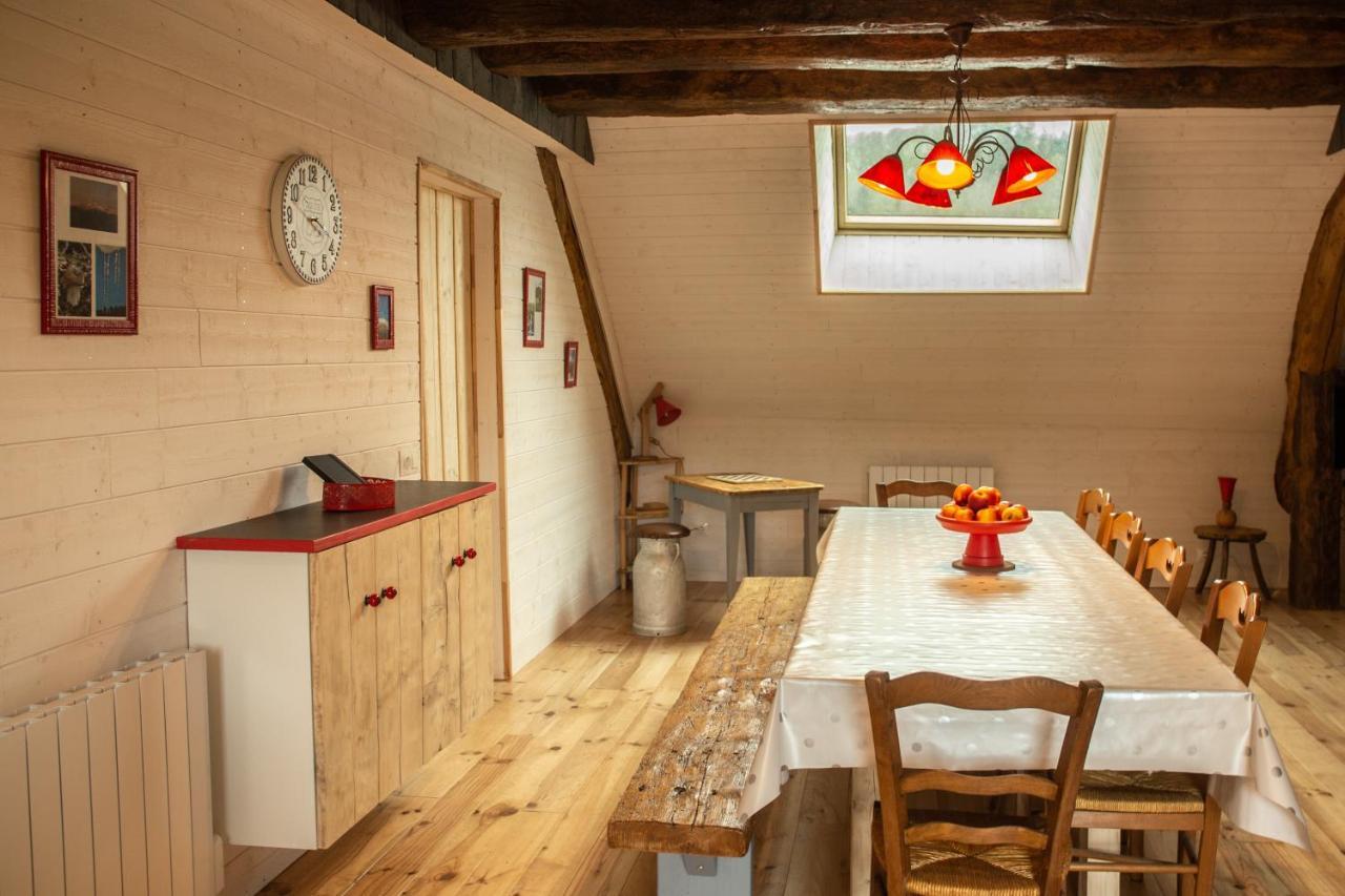Le Grand Gite De Chomet Mont-Baillard Exterior foto